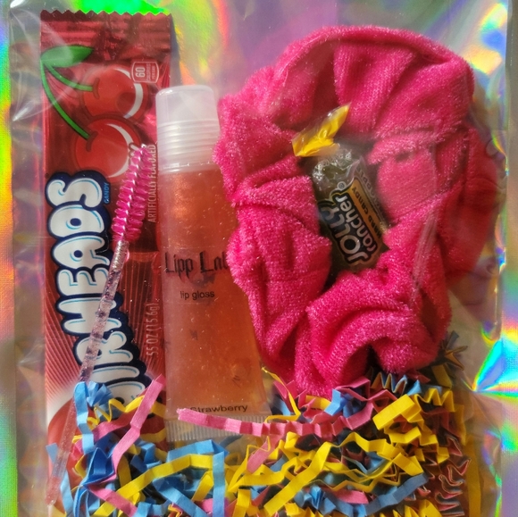 Strawberry 🍓 - Picture 2 of 3